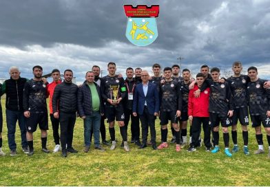 YENİ KARPUZLU SPOR kulübü 1 AMATÖR KÜME B GRUBU şampiyonu olarak SÜPER LİGİ’ ne yükseldi. YENİ KARPUZLU SPOR kulübü 1 AMATÖR KÜME B GRUBU şampiyonu olarak SÜPER LİGİ’ ne yükseldi.