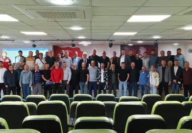 2026-2027 Futbol sezonunun ilk toplantısı; Süper Amatör Lig spor kulüpleri temsilcileri ile 1. Amatör Lig spor kulüpleri temsilcilerinin katılımıyla tapıldı
